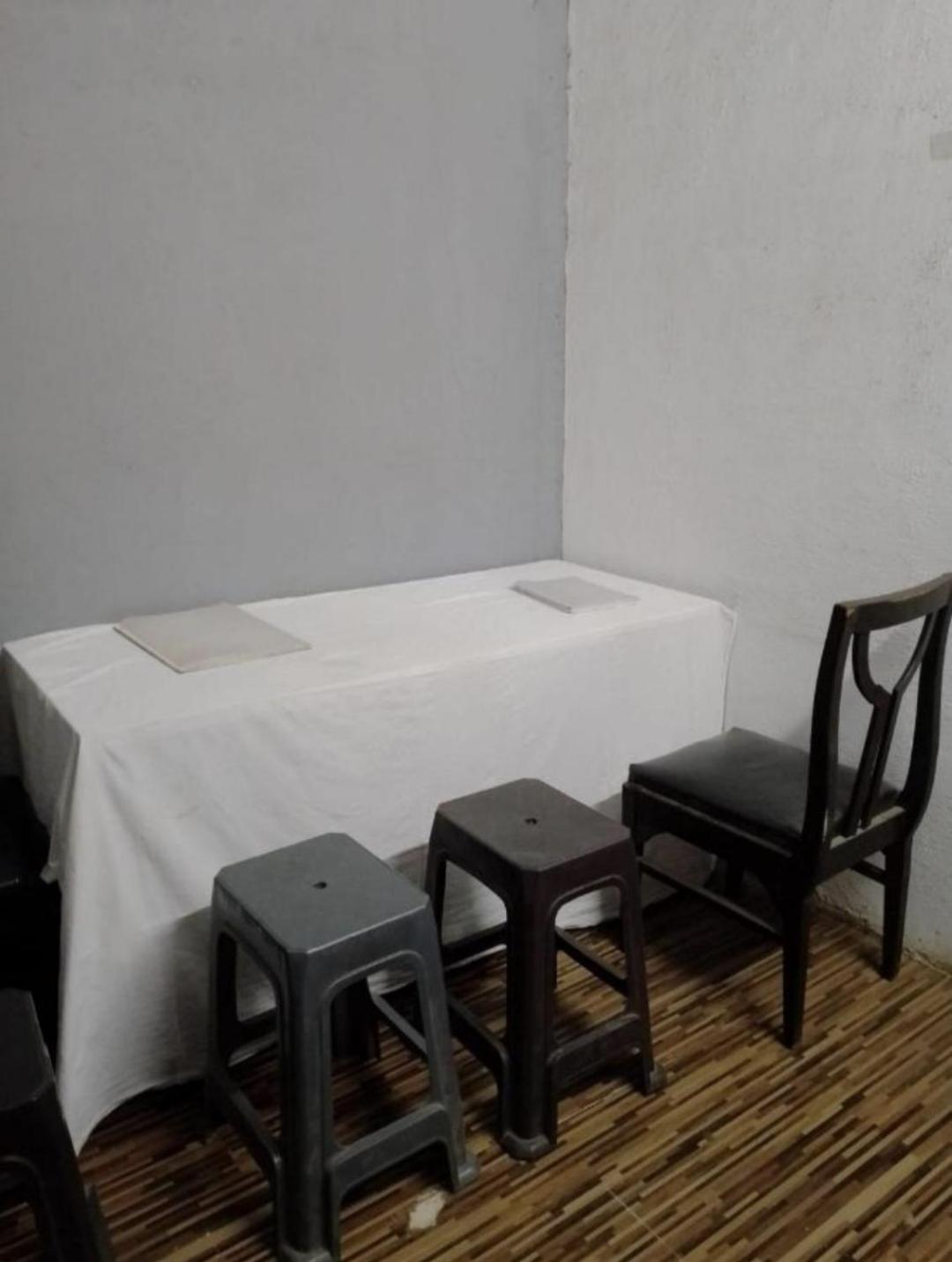 Bapuji Dormitory Hostel Mumbai  Buitenkant foto