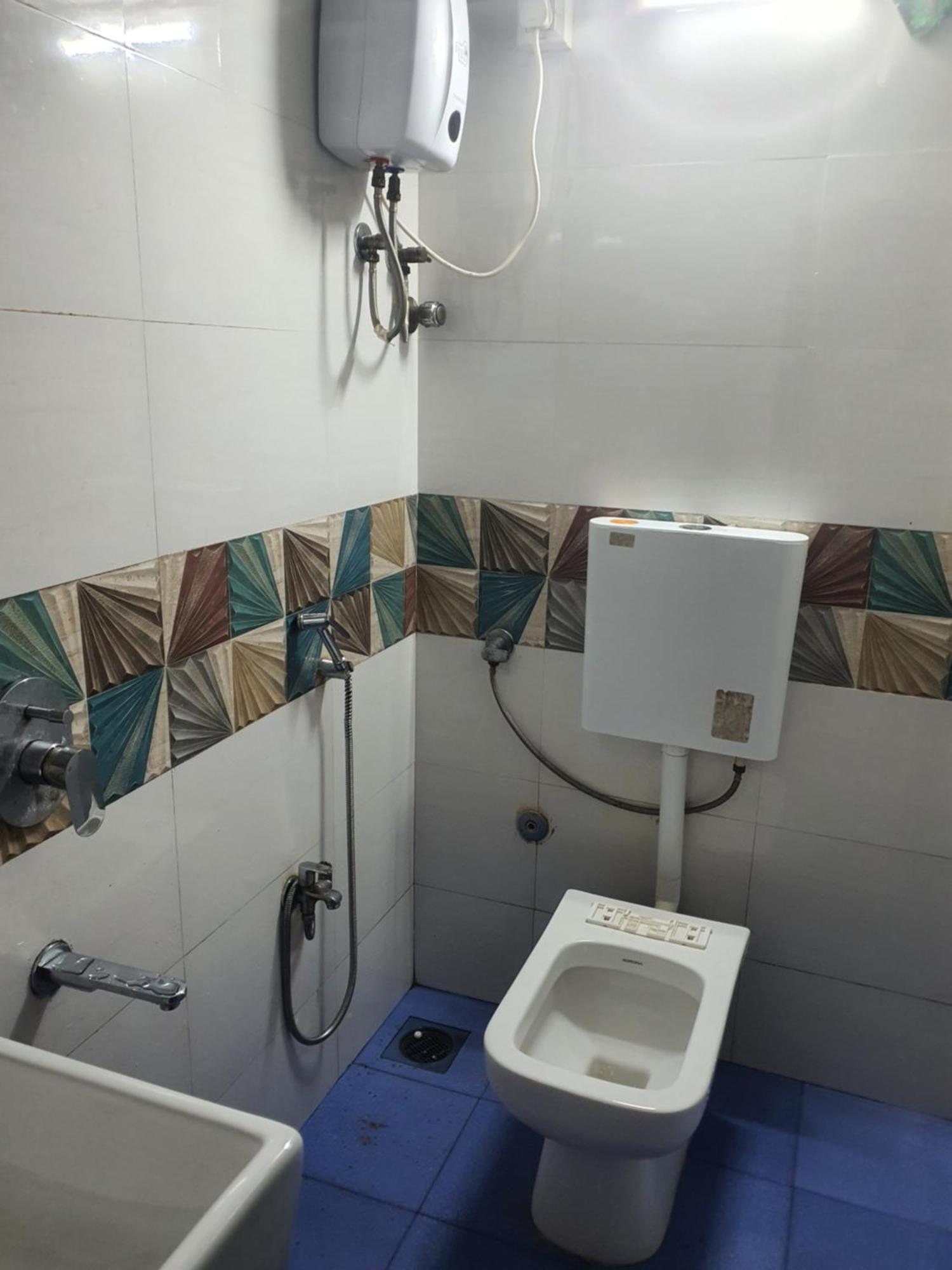 Bapuji Dormitory Hostel Mumbai  Buitenkant foto