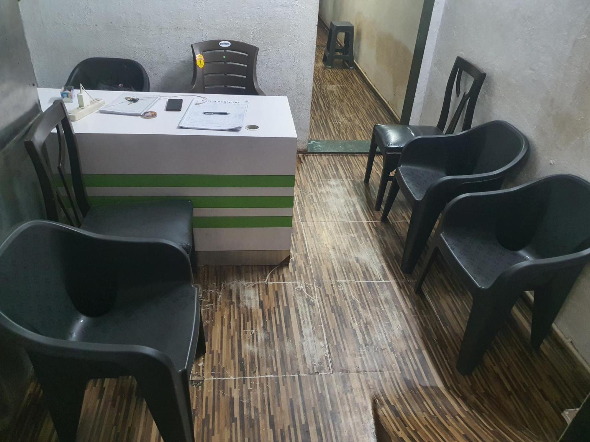 Bapuji Dormitory Hostel Mumbai  Buitenkant foto